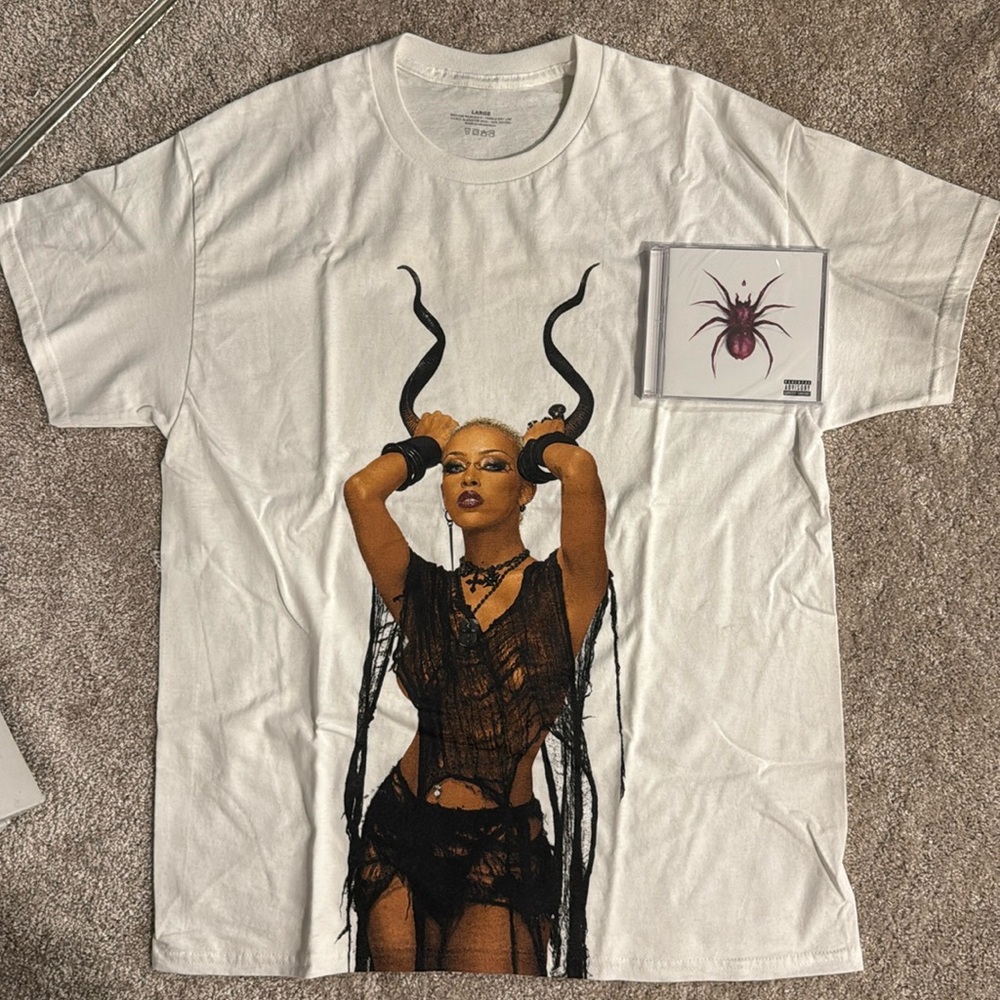 Doja Cat Shirt and Scarlet CD